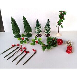 Vintage Unmarked Plastic Pine Evergreen Christmas Trees Village Holly Picks